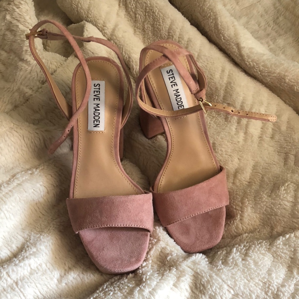 BRAND NEW Blush Steve Madden Platform Heels